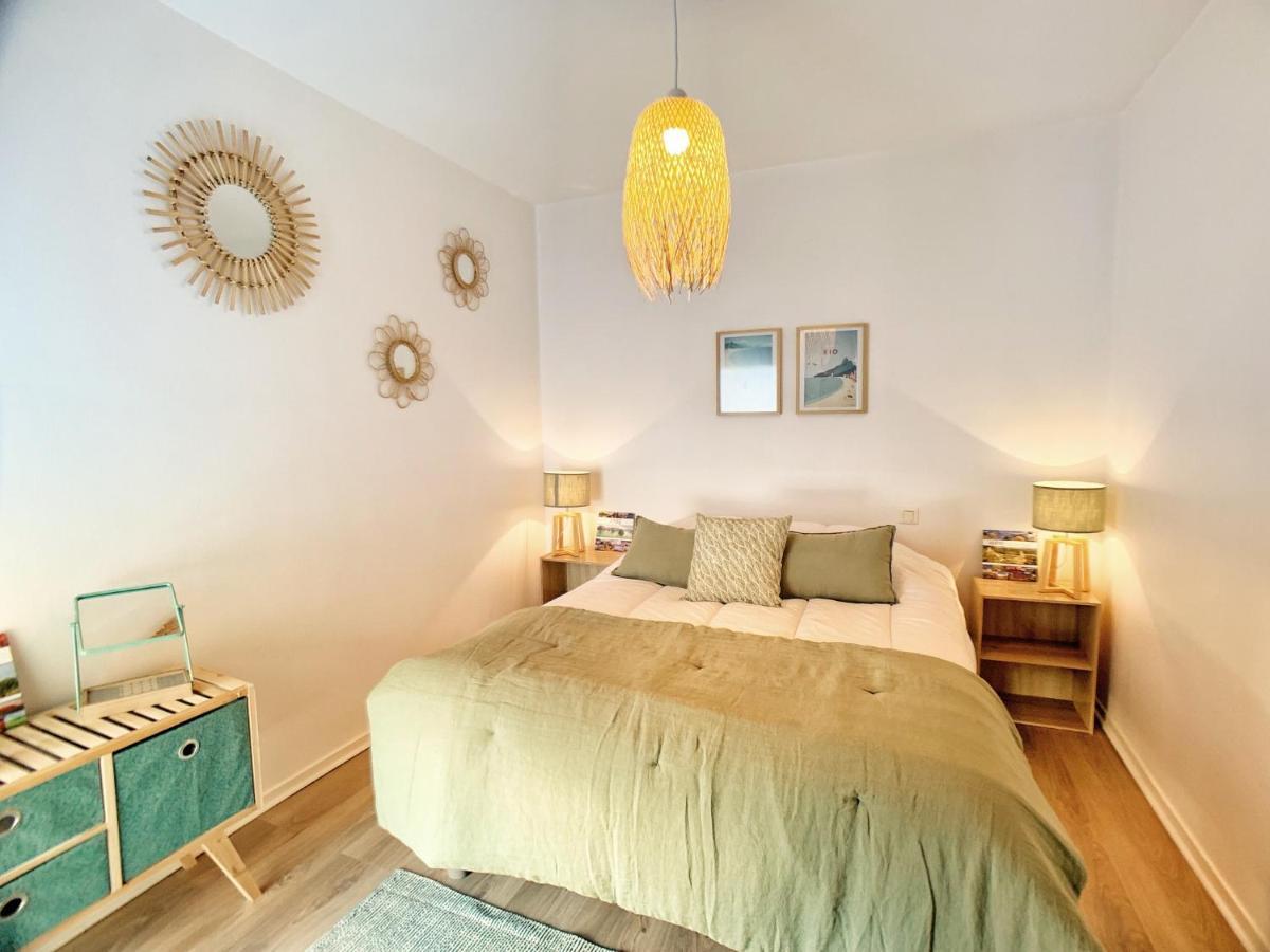 Studio Bis 32M2 Au Calme Situe Au Centre De 瓦讷 外观 照片